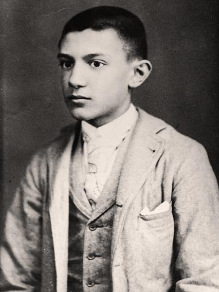 Пикассо в возрасте 15 лет.jpg
