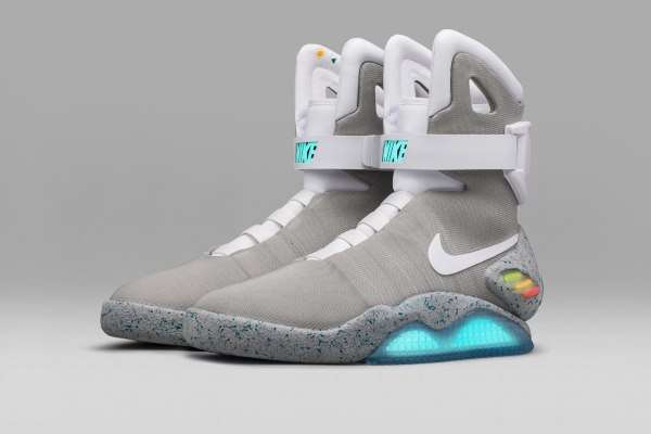 Nike Mag.jpg