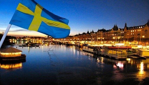 Как переехать жить в Швецию