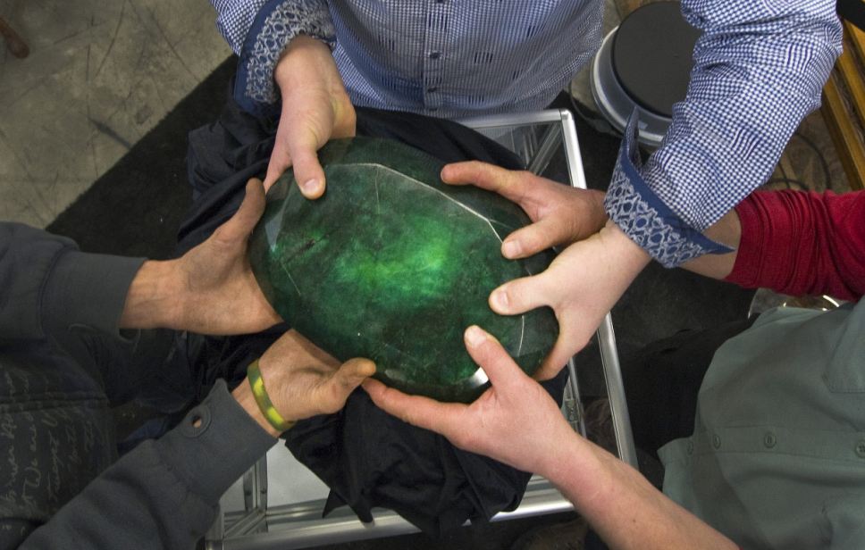 The 57,500-carat stone, named Teodora, was found in Brazil and cut in India, before being sold to the rare gems dealer Reagan Reaney in Calgary