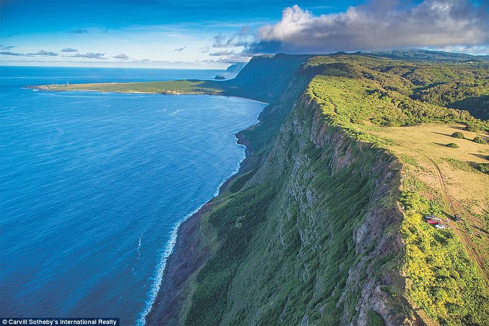 If 10.3 acres in a wealthy part of Los Angeles isn’t enough, then perhaps one should take a look at Molokai Ranch, a $260million property that takes up over a third of the Hawaiian island of Molokai