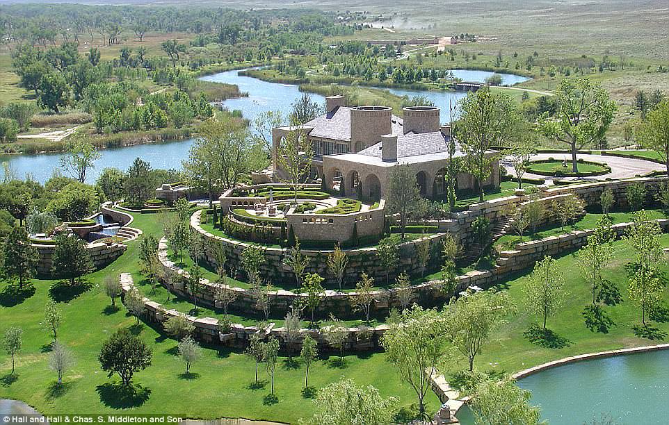 T. Boone Pickens announced that he was selling his most prized possession – the Mesa Vista Ranch, which is otherwise known as ‘the oasis in the Texas Panhandle’