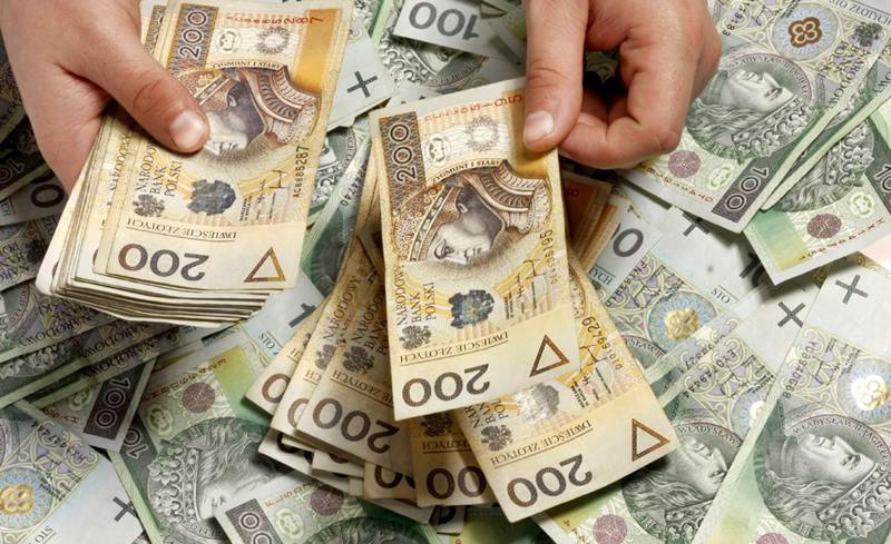 Средняя зарплата в Польше составляет более 1 тысячи евро