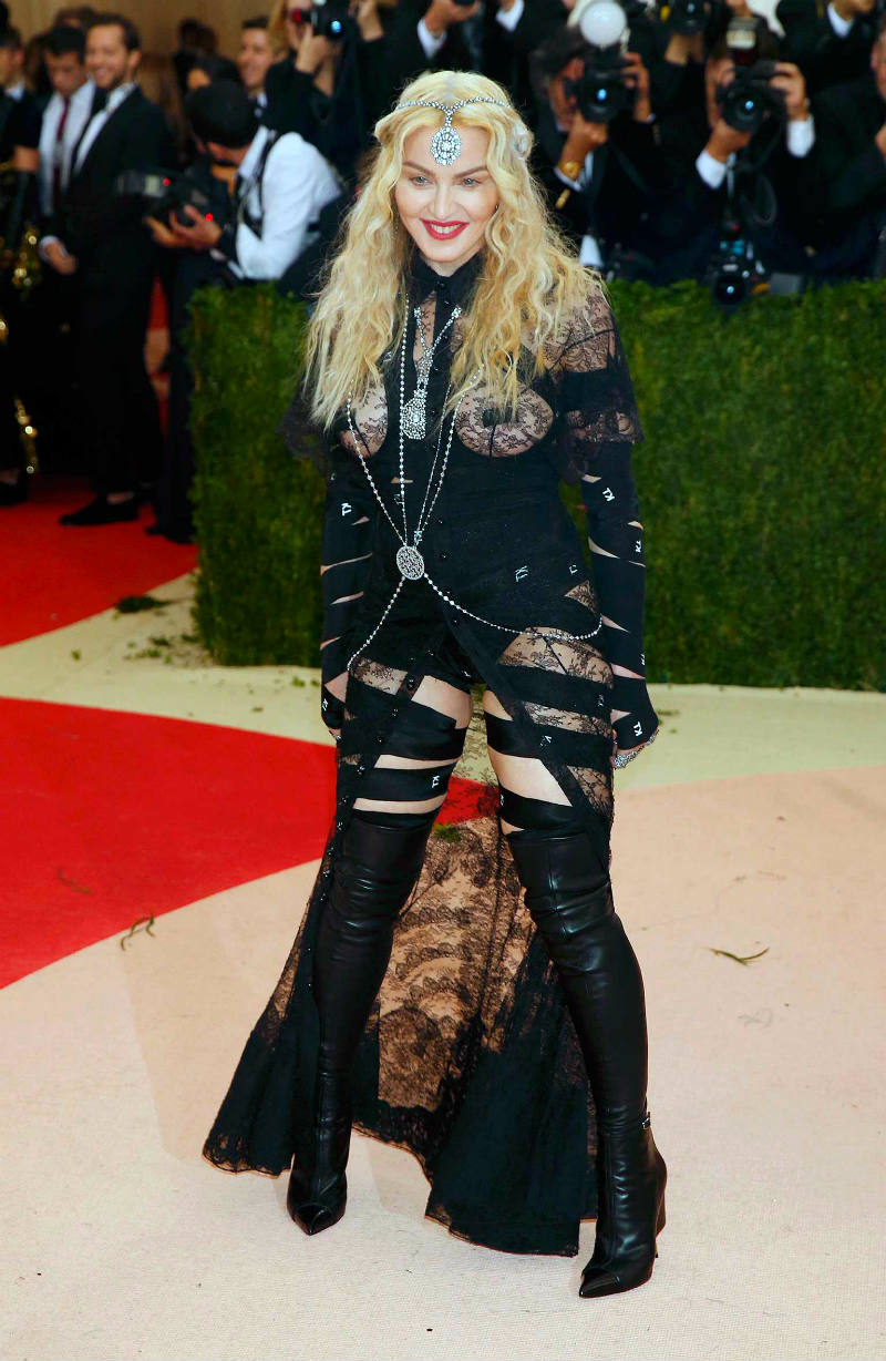 Культовое платье Мадонны