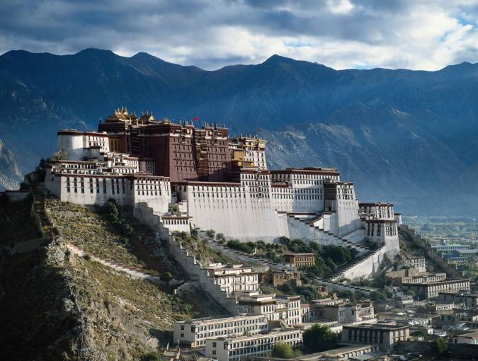 Дворец Потала в Тибете