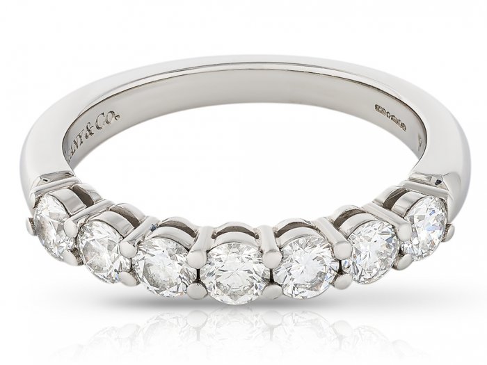 Свадебное кольцо Tiffany Embrace
