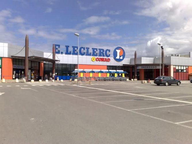 Супермаркет Conad-Leclerc