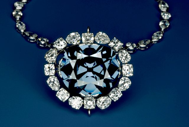 10 самых известных алмазов и бриллиантов